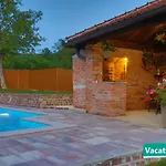 Vacation Alan 2 * Кулен Вакуф