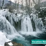 Hébergement de vacances Vacation Alan 2 *