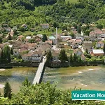 Hébergement de vacances Vacation Alan 2 *