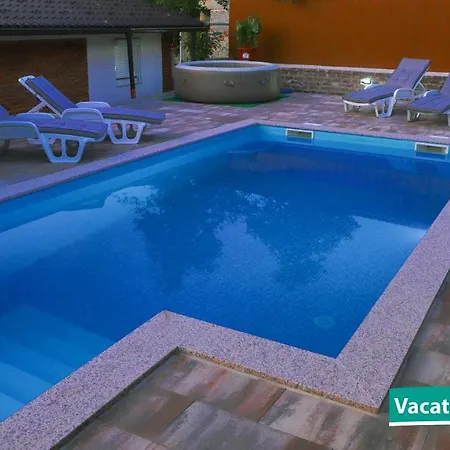 Vacation Alan 2 Holiday home *