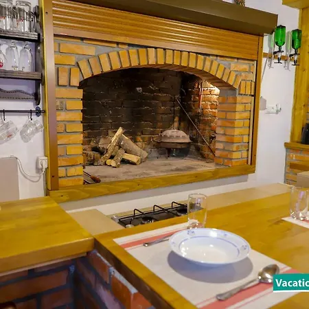 Vacation Alan 2 Holiday home Kulen Vakuf