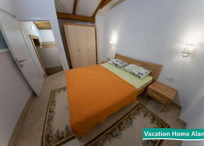 度假居 Vacation Alan 2 *