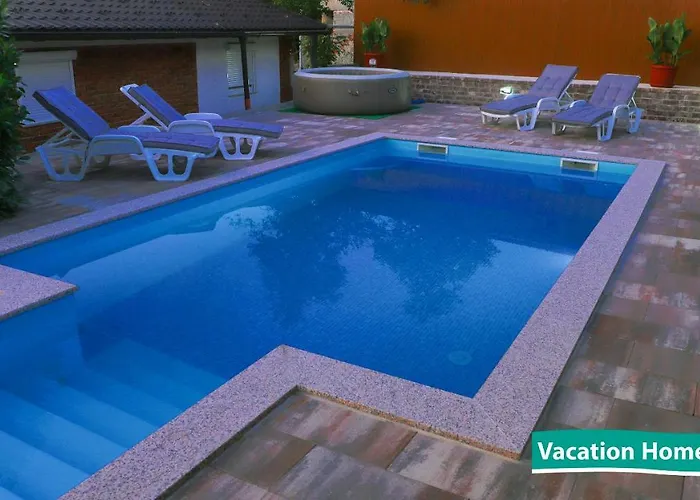 Vacation Alan 2 度假居 *